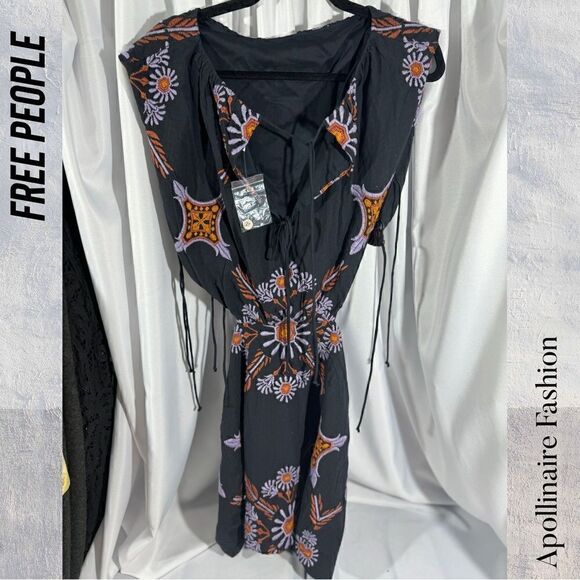 FREE PEOPLE SARDINIA MINI DRESS IN BLACK COMBO NEW - Picture 11 of 12